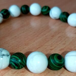 Green Malachite and White Howlite Stretchy Bracelet