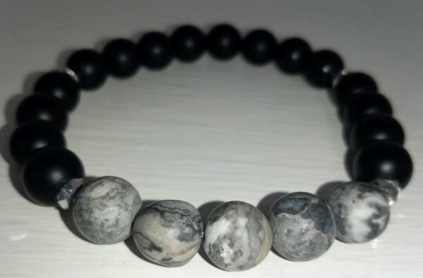 Matte Onyx and Map Stone Stretchy Bracelet